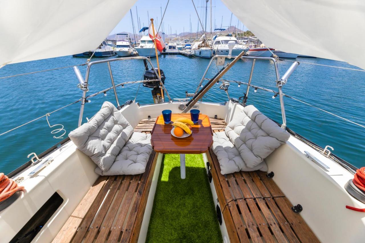 Seaside Chill-Out Stay On A Sail Yacht Puerto Calero Eksteriør bilde